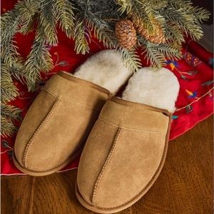 UGG slippers men’s UGG slippers suede upper shearling lining chestnut color